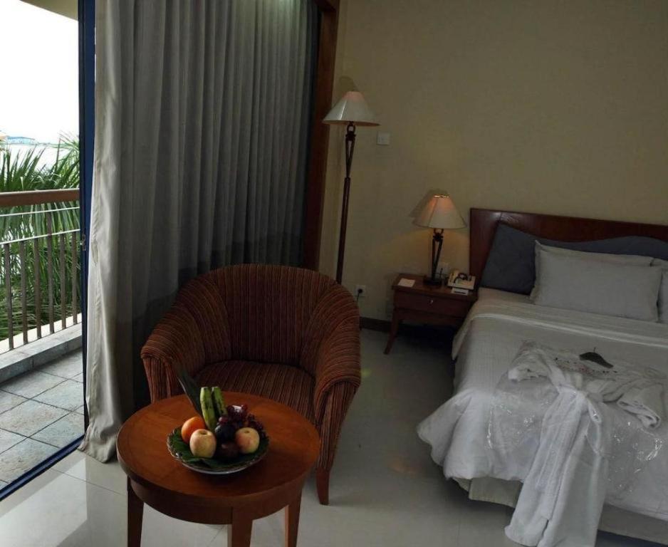 Makassar Golden Hotel Exterior photo